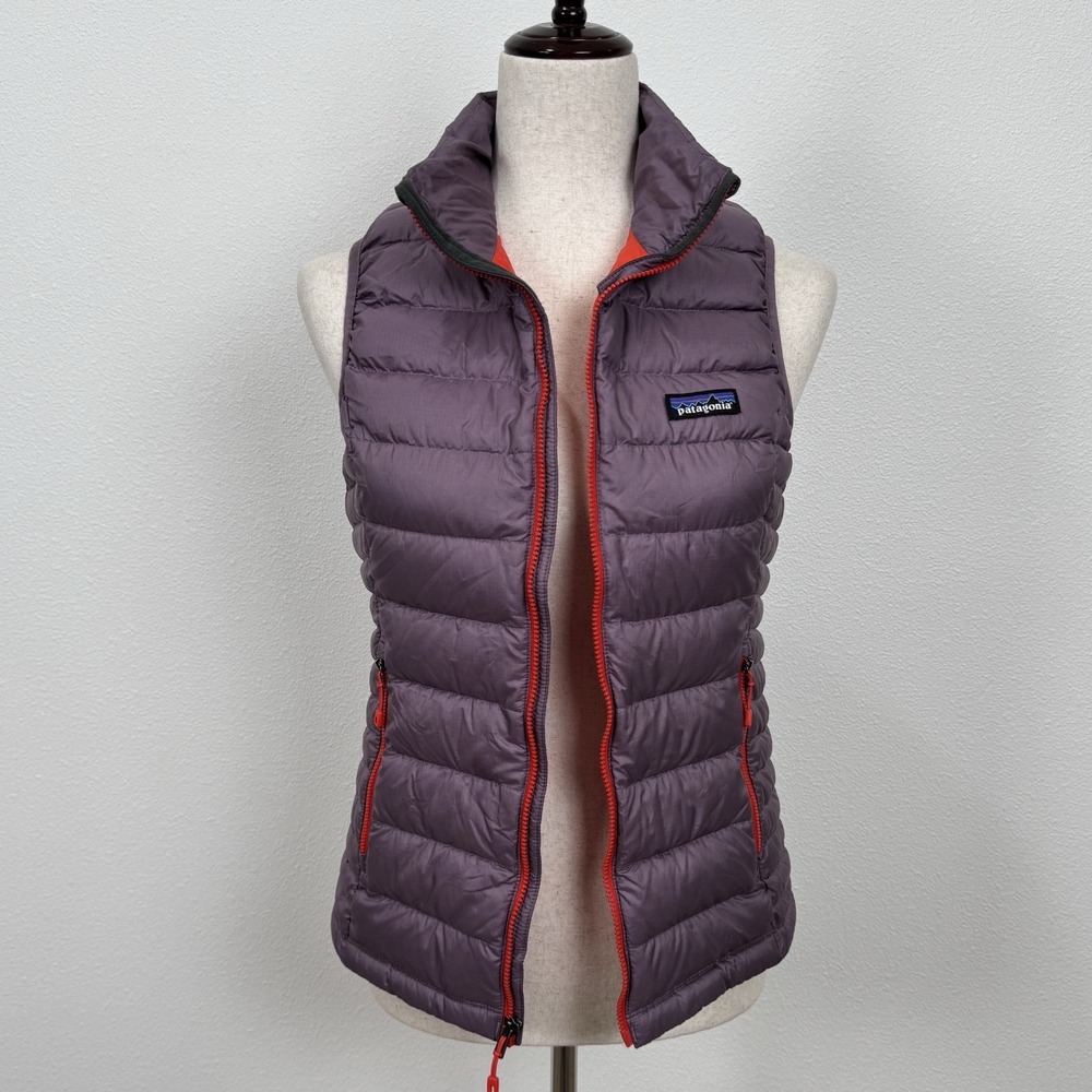 Patagonia‎ Womens Down Vest Size XS Purple Orange Quilted Full Zip Layering Warm - Picture 4 of 16